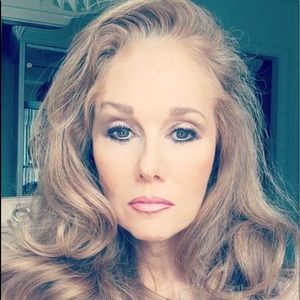 Meet your Posher, Ann